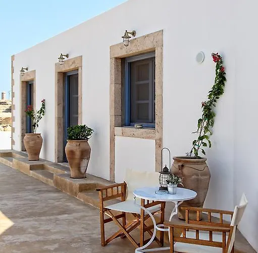 Blue Bay Patmos Summer House بيت للعطل *