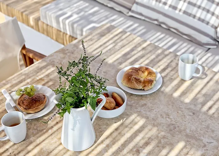 Blue Bay Patmos Summer House بيت للعطل *